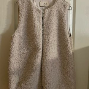 Aritzia - Wilfred Sherpa Vest